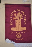 Rare Fanion Lion's Club Paignton Torbay - Altri & Non Classificati