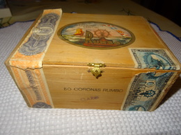 ESPAGNE - BOITE EN BOIS VIDE DE 50 CORONAS RUMBO - ELABORACION ESPECIAL - BORDEREAUX DE GARANTIE - Other & Unclassified