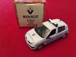 Renault Clio 2002 Police  1/43 Norev - Norev