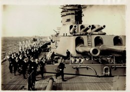 La Mutinerie Dans La Marine Anglaise ,le Cuirassier Rodney Années 1930 Photo Meurisse - Barcos