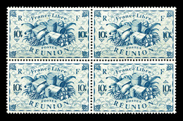 ** REUNION, N°234a, 10c Bleu, Double Impression De La Valeur En Bloc De Quatre. SUP (certificat)  Qualité: **  Cote: 105 - Unused Stamps