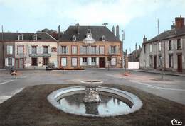 Courtalain - Place De La Mairie - Fontaine - Postes - Courtalain
