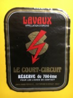 9194 - Le Court-Circuit Pour Les Lignes De Contact  Suisse Réserve Du 700e - Treinen