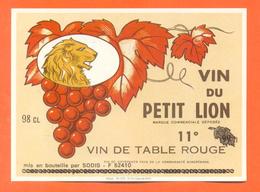 étiquette Ancienne De Vin Table Rouge Du Petit Lion Sodis à Chevillon - 98 Cl - Lions