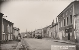 CPSM 54 COLOMBEZ LES BELLES RUE DU VILLAGE CAMION 2 CV CAFE PUB DUBONNET - Colombey Les Belles