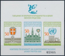 ** 1986 Konferencia, Bécs Vágott Blokk,
Conference, Vienna Imperforated Block
Mi 168 B - Other & Unclassified