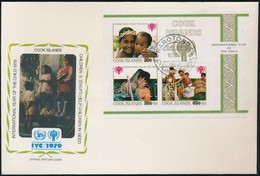 1979 Nemzetközi Gyermekév Sor FDC-n Mi 618-620 + Blokk FDC-n Mi 91 - Other & Unclassified