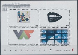 ** 1997 Művészet Blokk,
Art Block
Mi 39 - Other & Unclassified