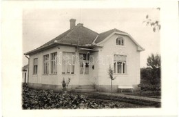 T2 1937 Hajdúszoboszló, A Levelet író Győry Ida Pihenő-lakja. Petrányi Pál Fényképész, Photo - Ohne Zuordnung