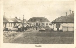 * T2 Tokod, Utcakép A Bányászházakkal, élelemtár és élelmiszerraktár. Photo - Unclassified