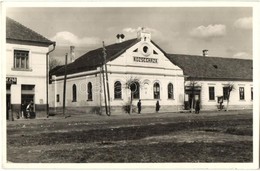 T2 Élesd, Alesd; Községháza, üzlet / Town Hall, Shop - Unclassified