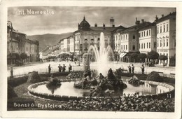 T2 1930 Besztercebánya, Banská Bystrica; Főtér, Szökőkút / Main Square, Fountain, Photo - Unclassified