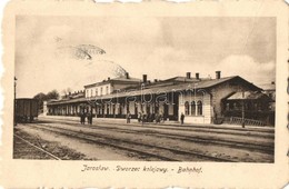 T2 Jaroslaw, Jaruslau; Dworzec Kolejowy / Bahnhof / Railway Station, Wagons + 1916 K.u.K. Reservespital 2/4 - Ohne Zuordnung