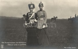 ** T1/T2 Die Kronprinzessin Und Prinzessin Viktoria Luise In Uniform / Duchess Cecilie Of Mecklenburg-Schwerin (the Last - Ohne Zuordnung