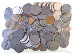 Olaszország 1918-2000. Vegyes érme Tétel 1kg Súlyban T:vegyes
Italy 1918-2000. Mixed Coin Lot In 1kg Net Weight C:mixed - Unclassified