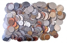 Románia 1906-2005. Vegyes érme Tétel 1kg Súlyban T:vegyes
Romania 1906-2005. Mixed Coin Lot In 1kg Net Weight C:mixed - Unclassified