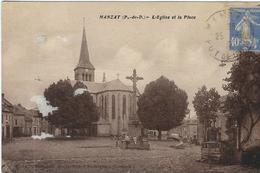 Puy De Dome : Manzat, L'Eglise Et La Place - Manzat