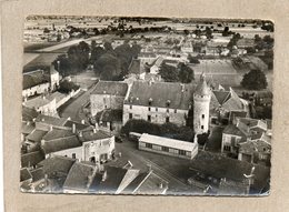 CPSM Dentelée - MONTS-sur-GUESNES (86) - Vue Aérienne Du Quartier Du Château En 1961 - Monts Sur Guesnes