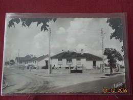 Delcampe - CPSM - Bléneau - La Rue De La Pépinière - Bleneau