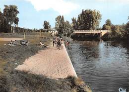 VALENCE-sur-BAÏSE - Le Pont Et La Baignade Sur La Baïse - Autres & Non Classés