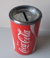 - Tirelire. COCA COLA - - Andere & Zonder Classificatie