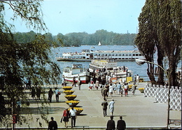 BERLIN-TEGEL Strandpromenade Anlegestelle Schiff Vaterland - Tegel