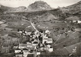 CPSM ST ETIENNE EN DEVOLUY - Vue Panoramique Au Fond Montagne Du Gicon - Saint Etienne En Devoluy