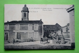 55 - PIERREFITTE - Place De L'église - Matériel Agricole - Pierrefitte Sur Aire