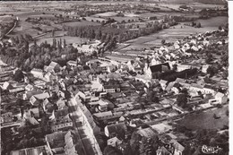 NEUVY-sur-LOIRE - Vue Générale Aérienne Et La Rue Jean-Jaurès - Autres & Non Classés