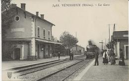 VENISSIEUX -RHONE - -LA GARE - ANNEE 1915 - Stations With Trains