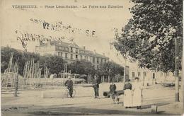 VENISSIEUX -RHONE - - LA FOIRE AUX ECHELLES - PLACE LEON SUBLET - Vénissieux