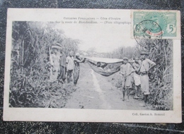 Cote D'ivoire Sur La Route Bondoukou  Telegraphe  Cpa Timbrée  Afrique Noire - Costa De Marfil