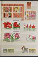 FLOWERS BRITISH COMMONWEALTH Mostly 1980's To Early 1990's All Different Mainly Complete Sets & Mini-sheets On Stock Pag - Non Classés