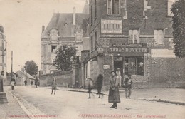 CREVECOEUR Le GRAND   - Rue Larochefoucault - Crevecoeur Le Grand