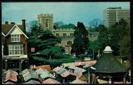 Ref 1246 - Postcard - Market Day - The Market Place & Church Enfield Middlesex - Middlesex