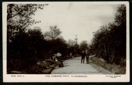 Ref 1249 - 1907 Real Photo Postcard - Women & Parasols In Howard Park Kilmarnock Scotland - Ayrshire