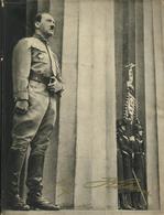 Sammelbild-Album WK II ADOLF HITLER - Kpl. Mit Umschlag I-II - War 1939-45