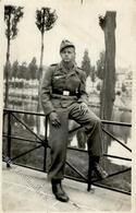 WK II MILITARIA - Foto (keine Ak) - FALLSCHIRMJÄGER Frankrich 1944 (rücks. Klebestellen) II - Weltkrieg 1939-45