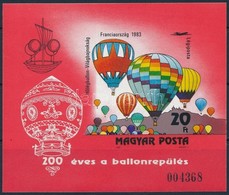 ** 1983 200 éves A Ballonrepülés Vágott Blokk (8.000) - Other & Unclassified