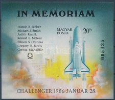 ** 1986 In Memoriam Challenger Vágott Blokk (4.500) - Other & Unclassified