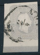 O 1861 Hírlapbélyeg Világosszürke, Alul Nagy Szegélyléclenyomattal / Newspaper Stamp Light Grey, Margin Piece 'MU(NKACS) - Sonstige & Ohne Zuordnung