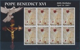 ** 2007 XVI. Benedek Pápa Kisív,
Pope Benedict XVI Minisheet
Mi 5004 - Altri & Non Classificati