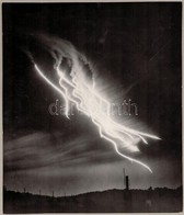 Cca 1944 Brukner Zoltán: Fények A Háborúból, Ejtőernyős Világító Bombák, Feliratozott Vintage Fotóművészeti Alkotás, 31x - Autres & Non Classés