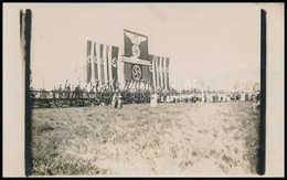 Cca 1940 Náci ünnepi Felvonulás Fotója / Nazi Feast March. Photo Postcard 9x14 Cm - Andere & Zonder Classificatie