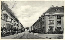 T2/T3 1938 Ungvár, Uzshorod, Uzhorod; Utcakép / Street View + 1938 Ungvár Visszatért So. Stpl. (EK) - Ohne Zuordnung