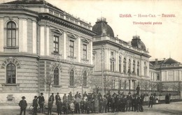 T2 1909 Újvidék, Neusatz, Novi Sad; Törvényszéki Palota, Kerékpáros. Klein Vilmos Bazár Kiadása / Palace Of The Court Of - Ohne Zuordnung
