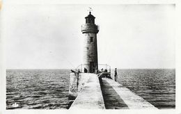 Le Croisic - Le Phare, Pêcheurs à La Ligne - Carte CAP N° 10 - Faros