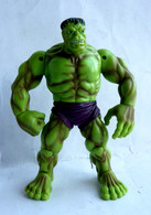 FIGURINE HULK TOY BIZ INC 1999 CLASSIC AVENGERS - Marvel Herös