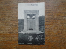 Craonne , Le Monument Aux Morts , élevé Sur L'ancien Emplacement De Craonne - Craonne