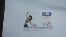 India-smart Card-(40e)-(rs.99)-(siliguri)-(1/1/2007)-(look Out Side)-used Card+1 Card Prepiad Free - Indien